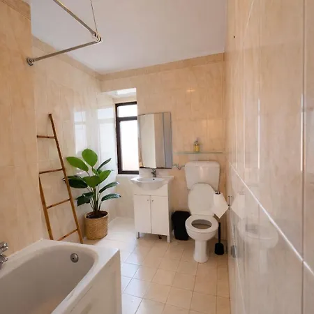 Sintra Central Apartment Apartment *